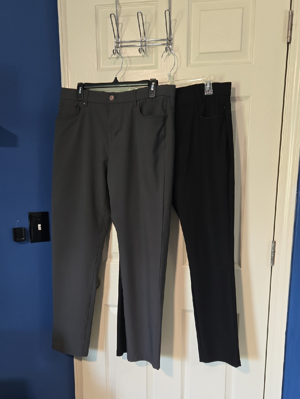 Men's Active Pants - Gray and Black